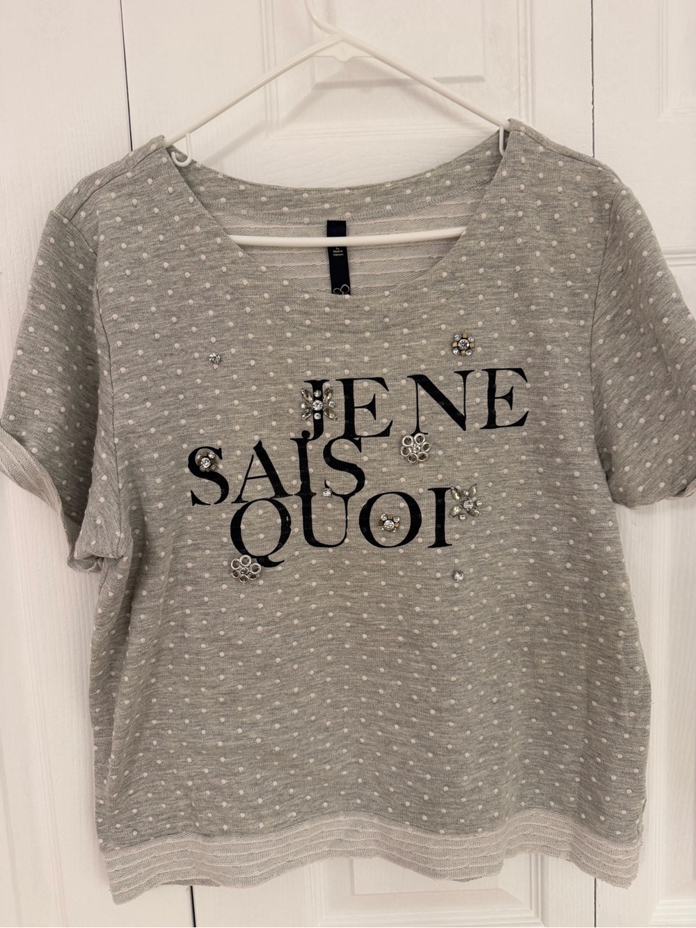 Jessica Simpson Grey Je Ne Sais Quoi Embellished Short Sleeve Tee